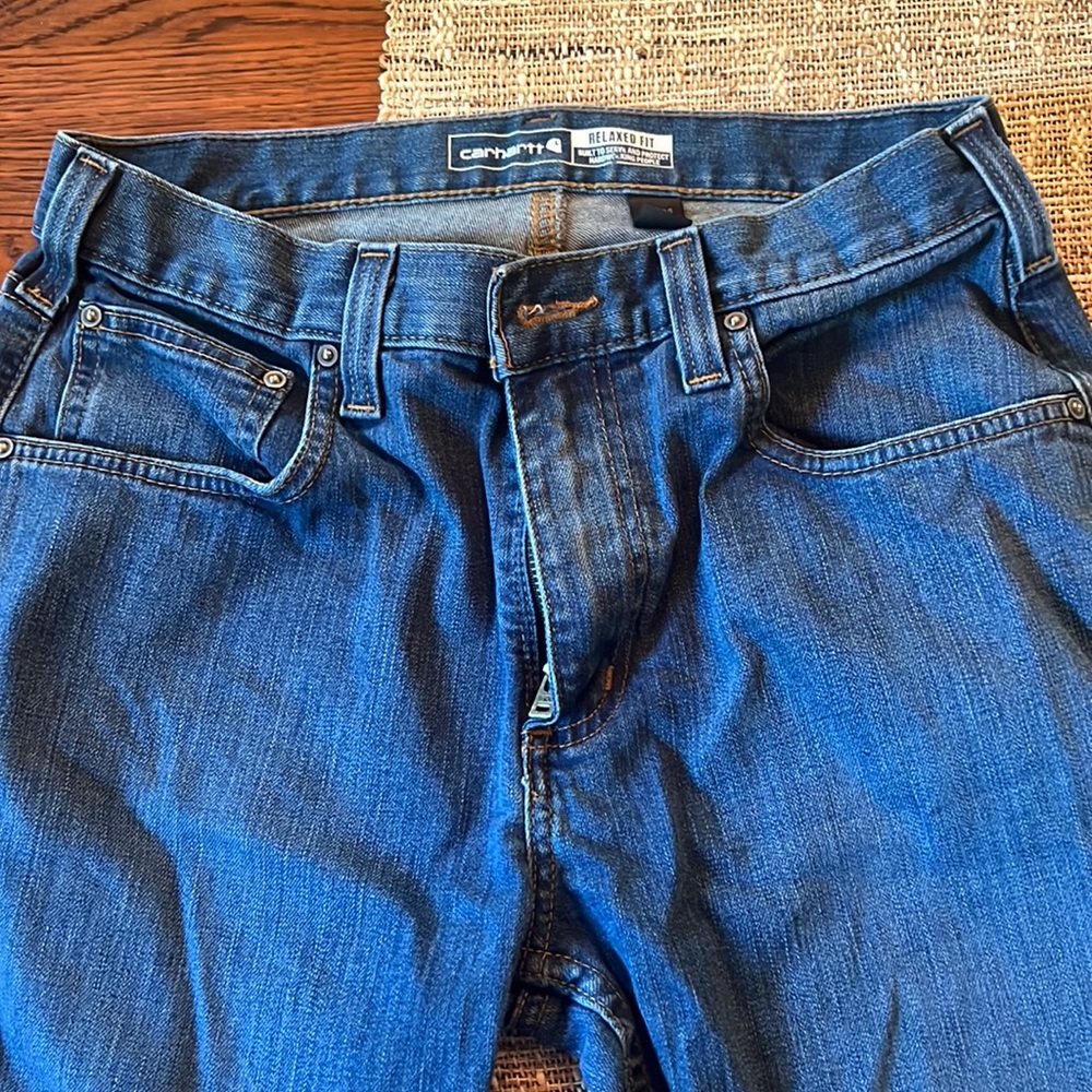 Carhartt relaxed fit jeans. 30x32